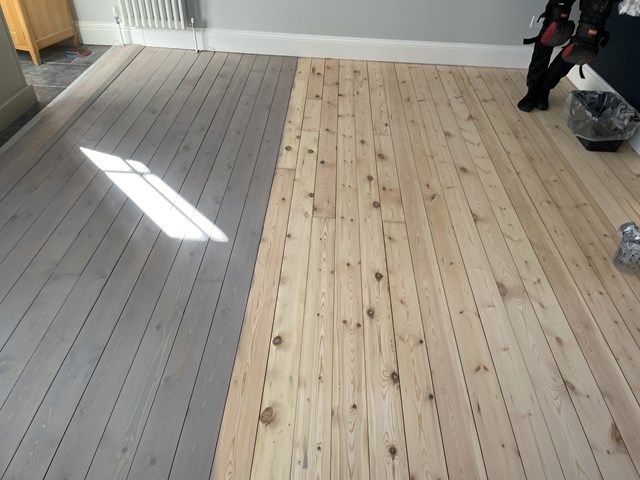 wood-floor-staining-3-kireth-ai